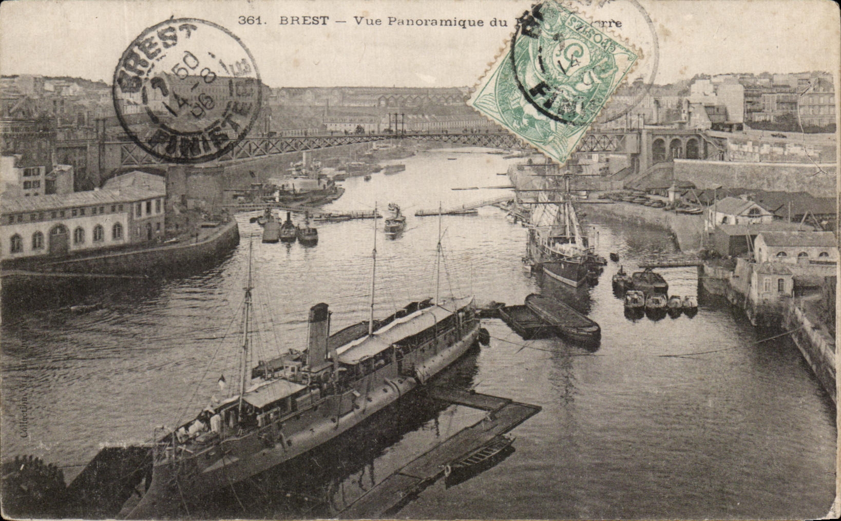 CPA Brest Vue Panoramique du port Bateaux