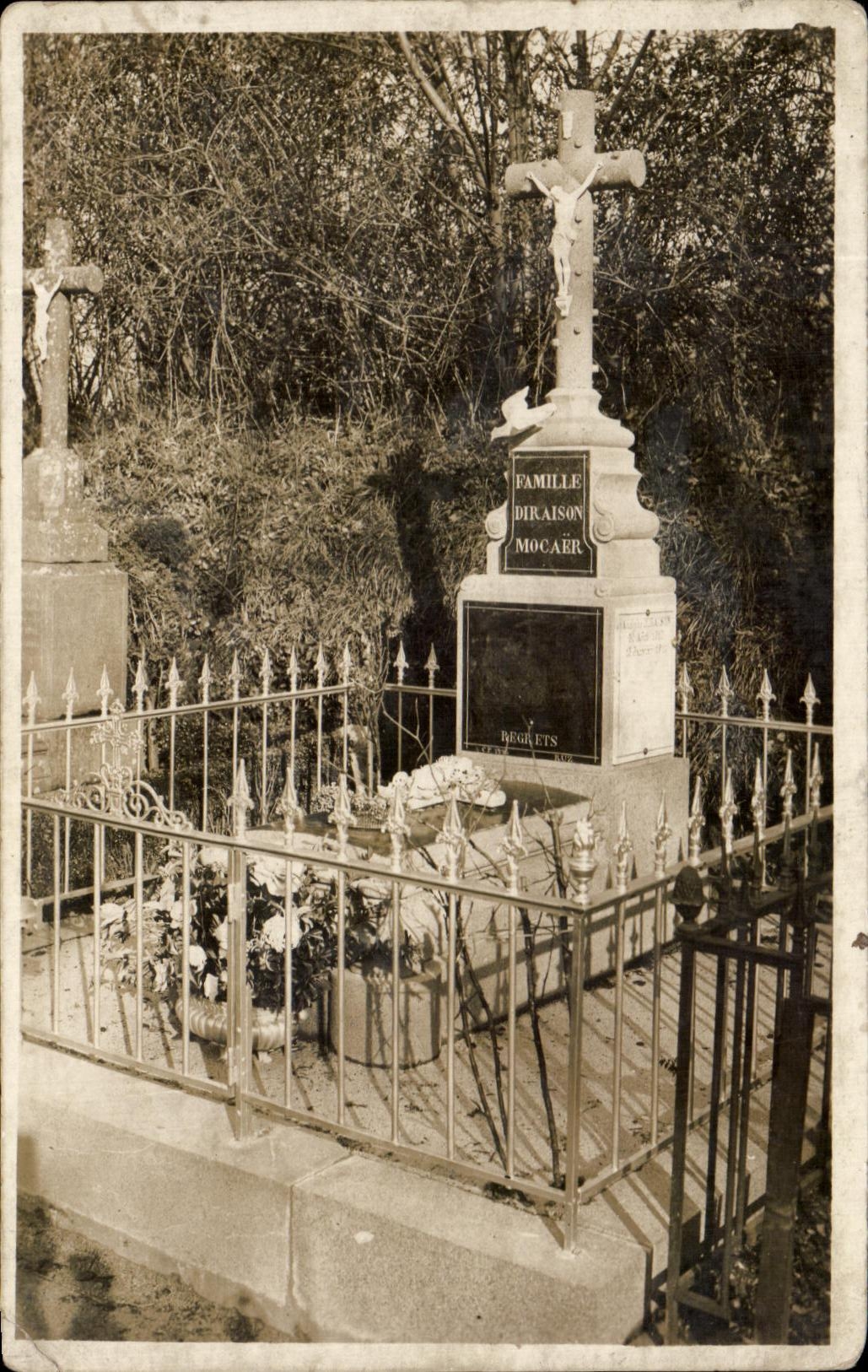 Real photo Family Diraison Mocaer Mocaër