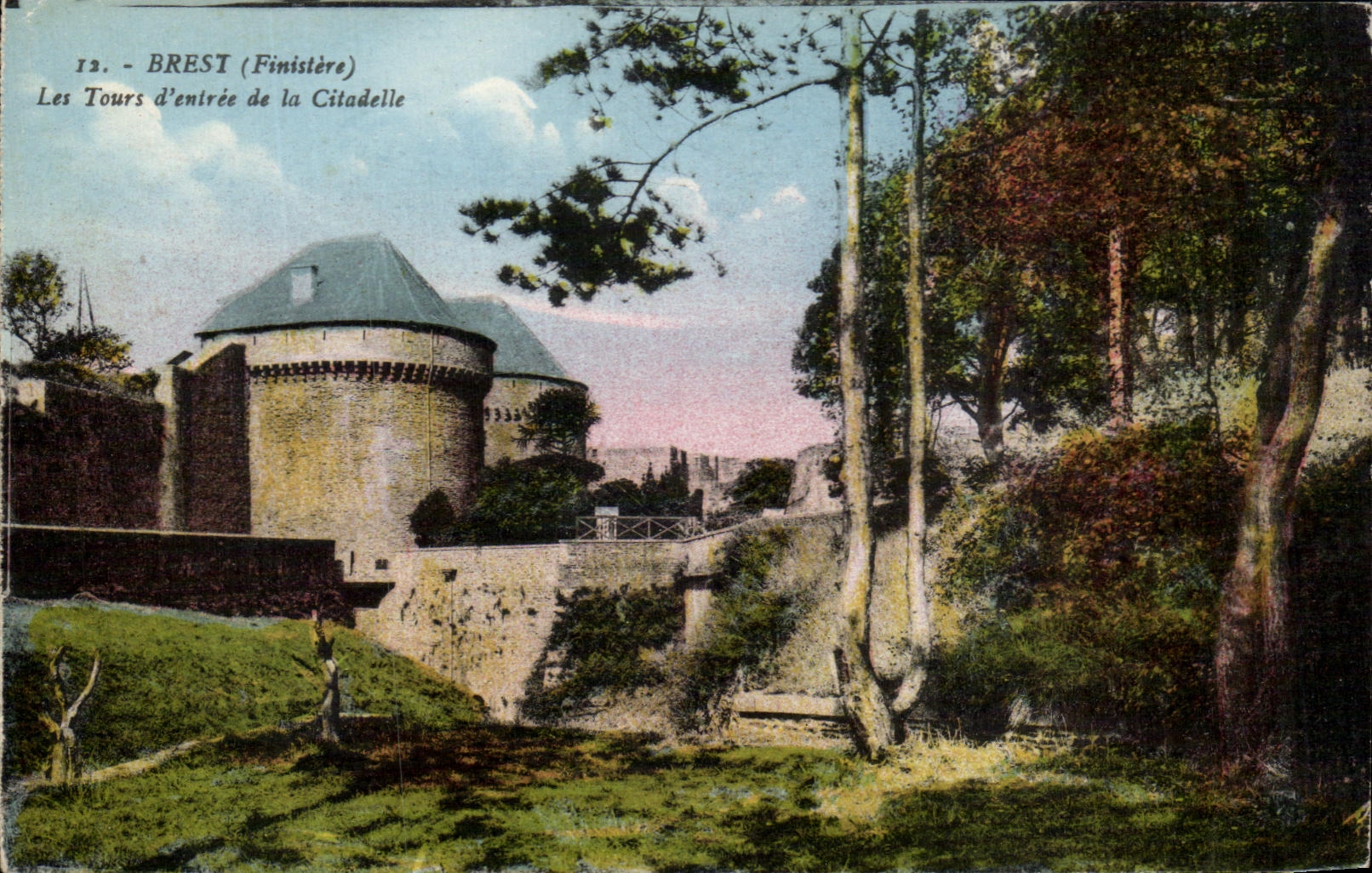 CPA Brest La Tours L Entree de La Citadelle