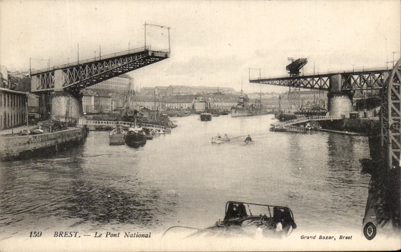 CPA Brest Le Pont National Bateaux