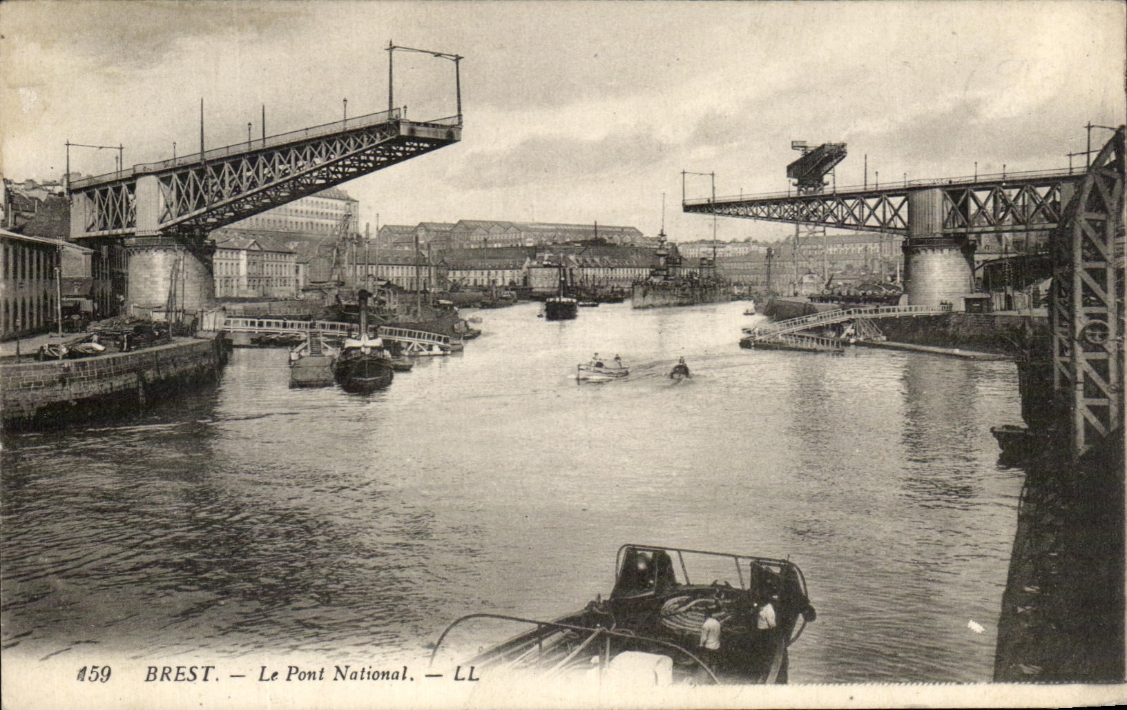 CPA Brest Le Pont National Bateaux