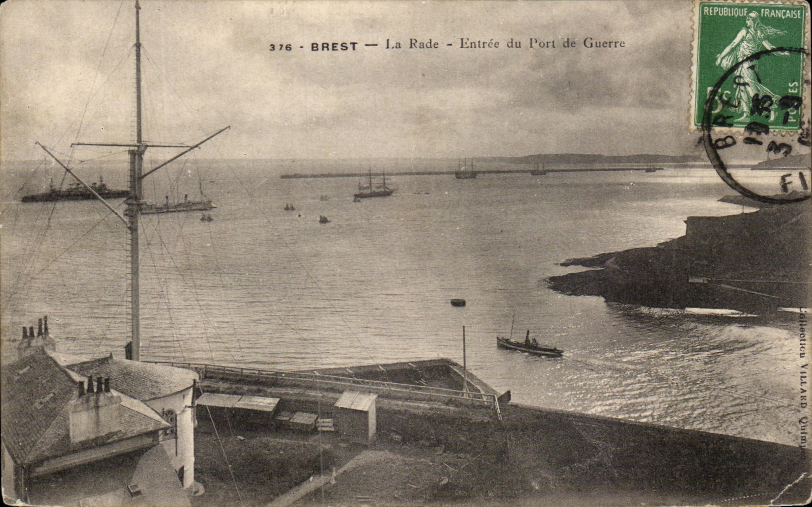 CPA Brest La Rade Entree Du Port De Guerre 