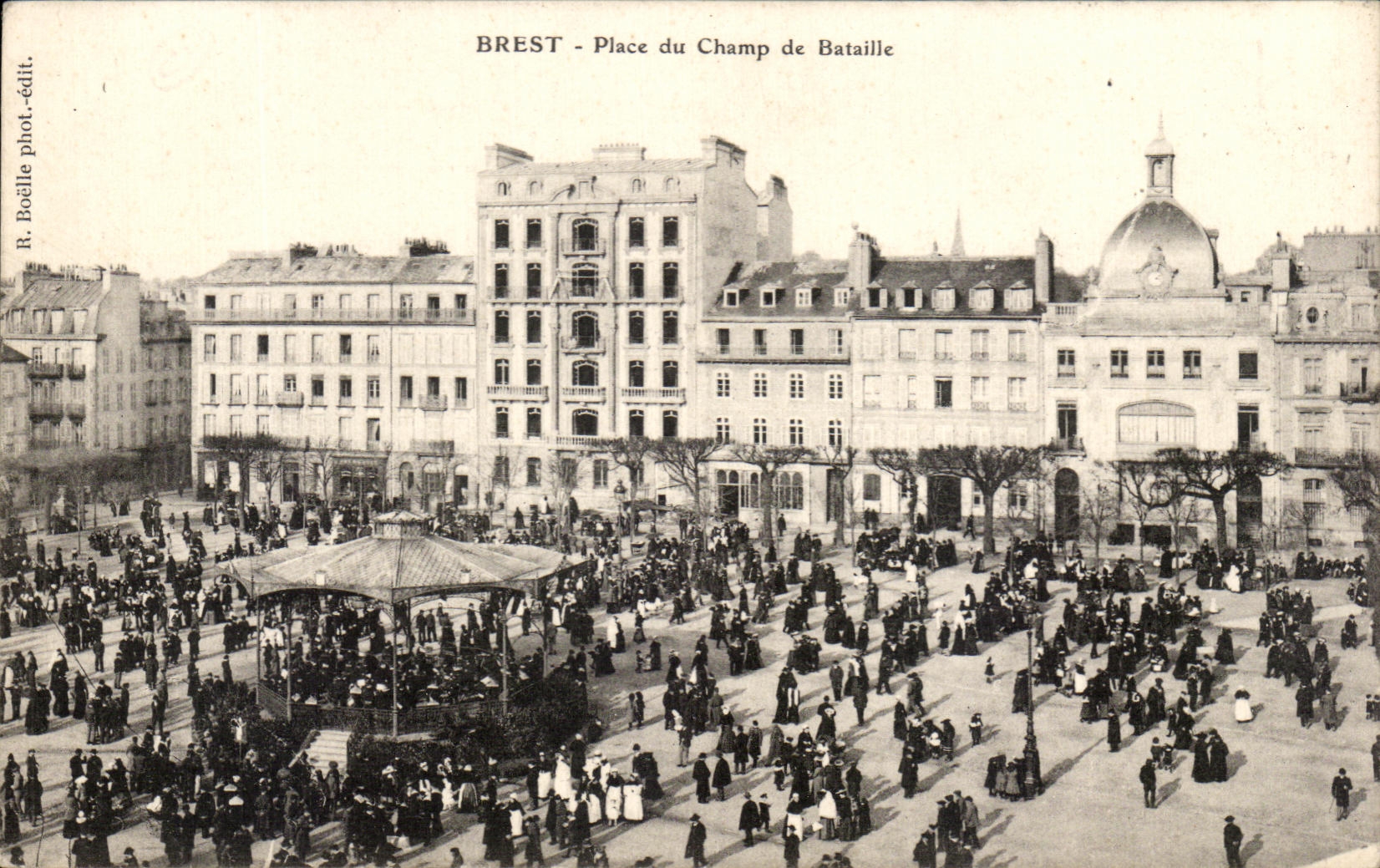 CPA Brest Place Du Champ De Bataille