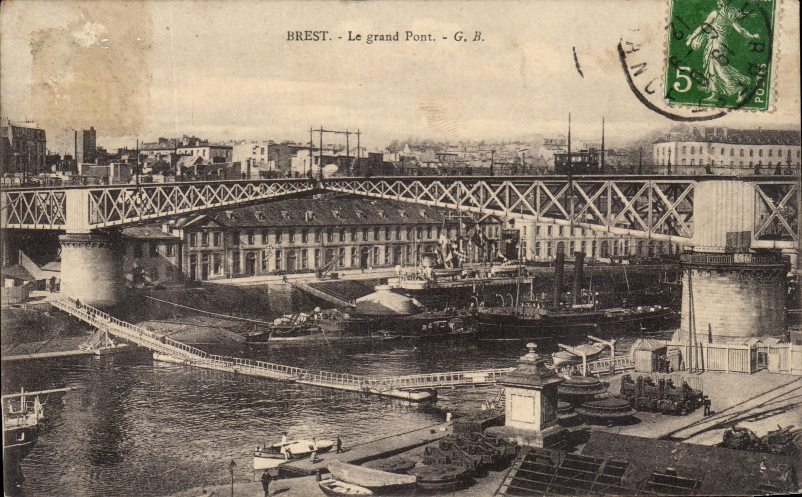 CPA Brest Le Grand Pont Bateaux