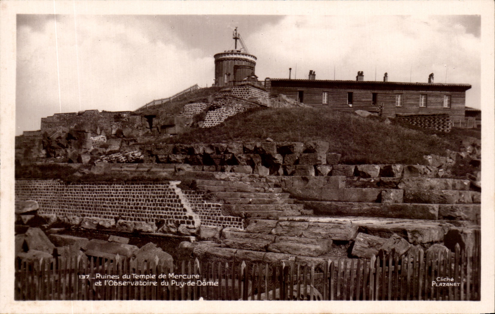 VINTAGE POSTCARD Ruins Of the Mercury temple and L Observatory of Puy De Dome