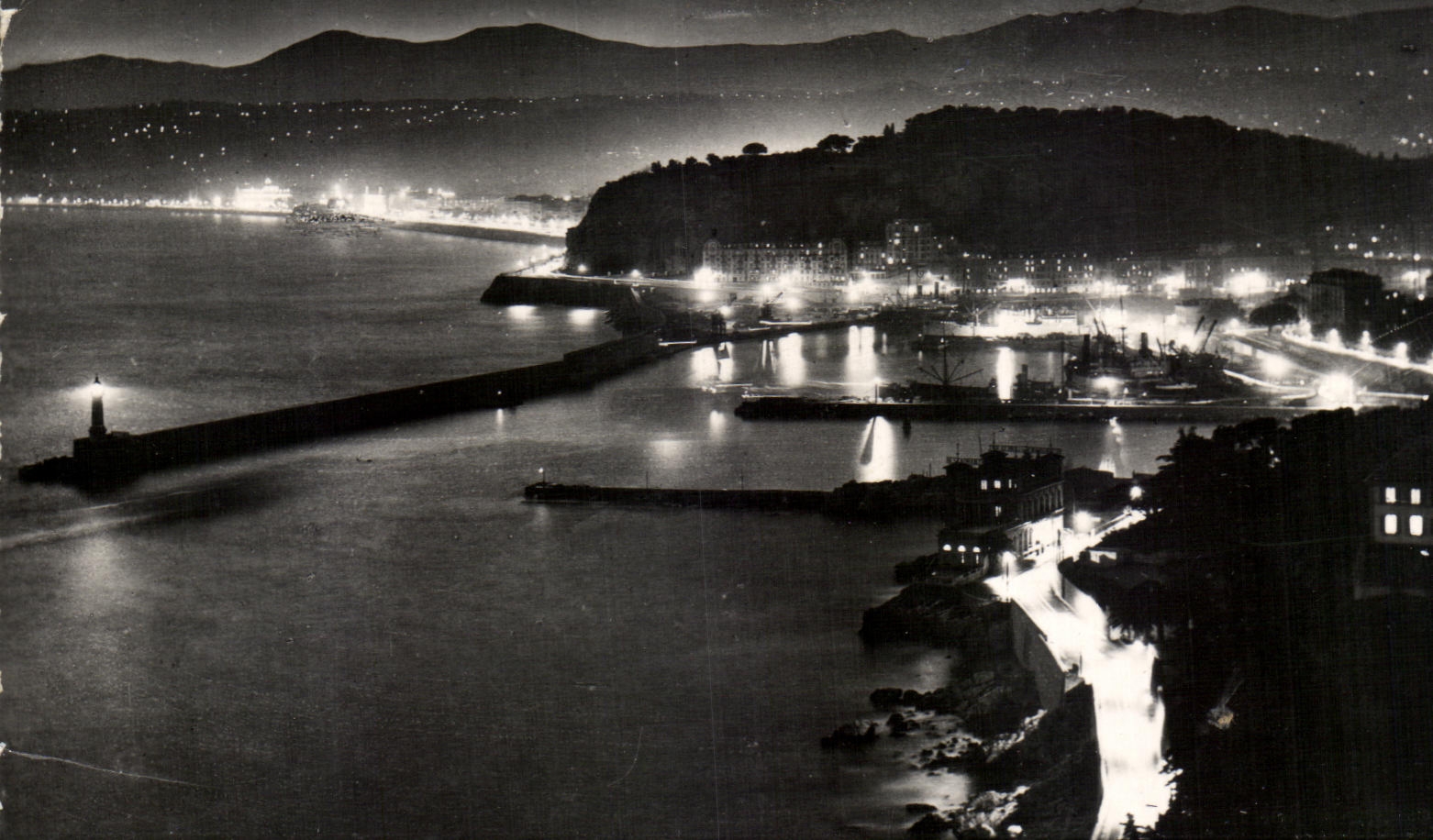 POSTAL MODERNA Niza la noche