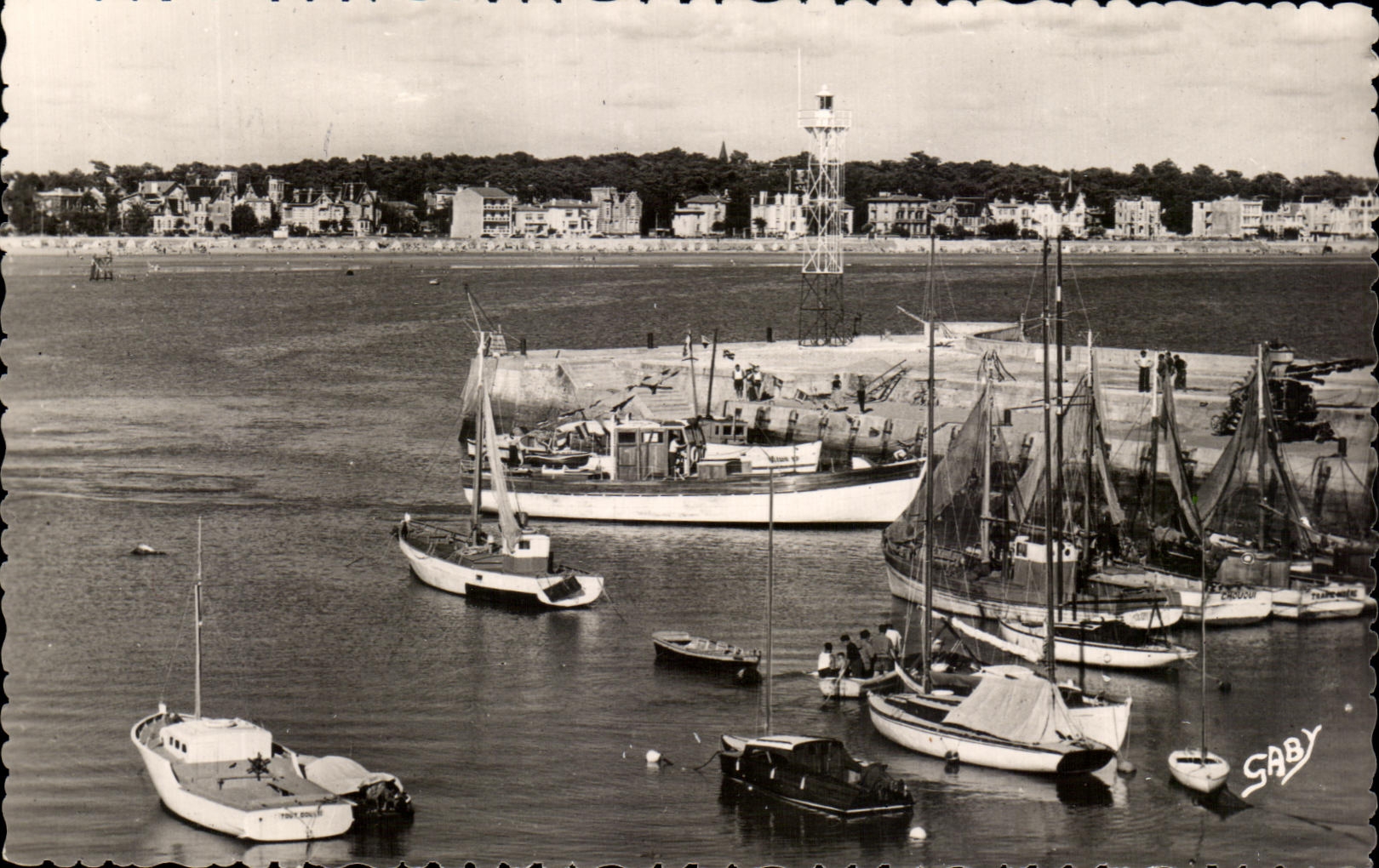 CPSM Royan el puerto y los barcos de los yates