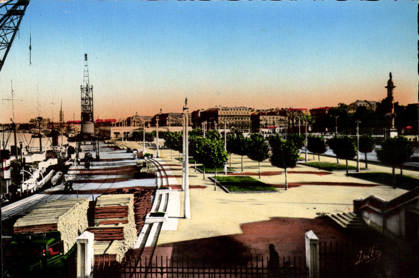 VINTAGE POSTCARD Bordeaux Quay Louis XVIII Garden of the Terraces
