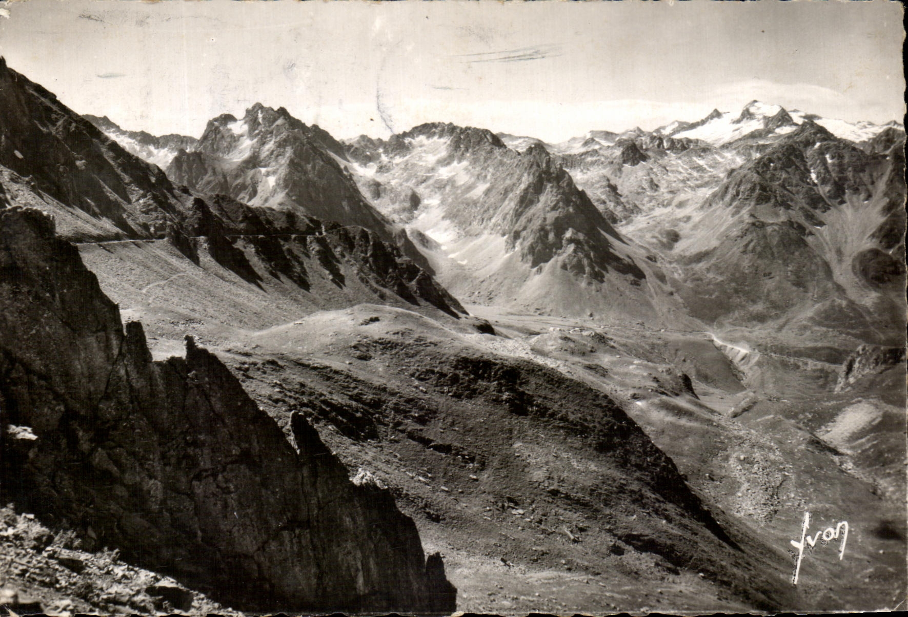 CPA Route du Tourmalet Massif du Marbore et le Mont Perdu