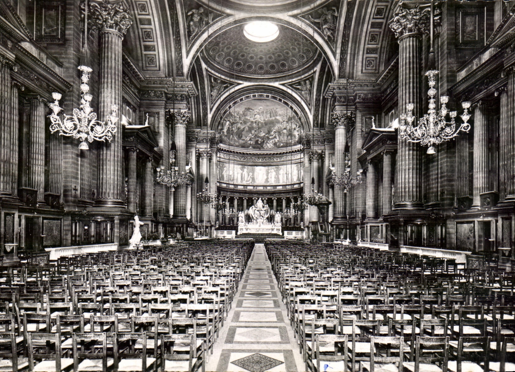 CPSM Holy Paris Church Madeleine