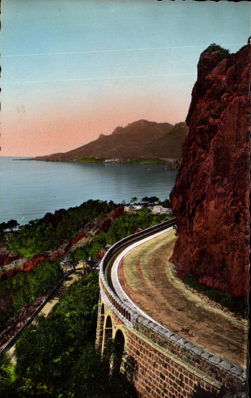 CPA La Corniche D Or