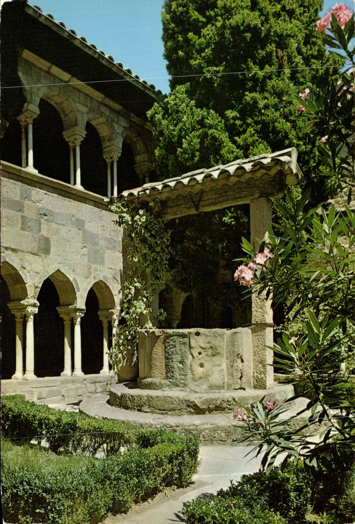 CPM Frejus Le Cioitre et le Puits