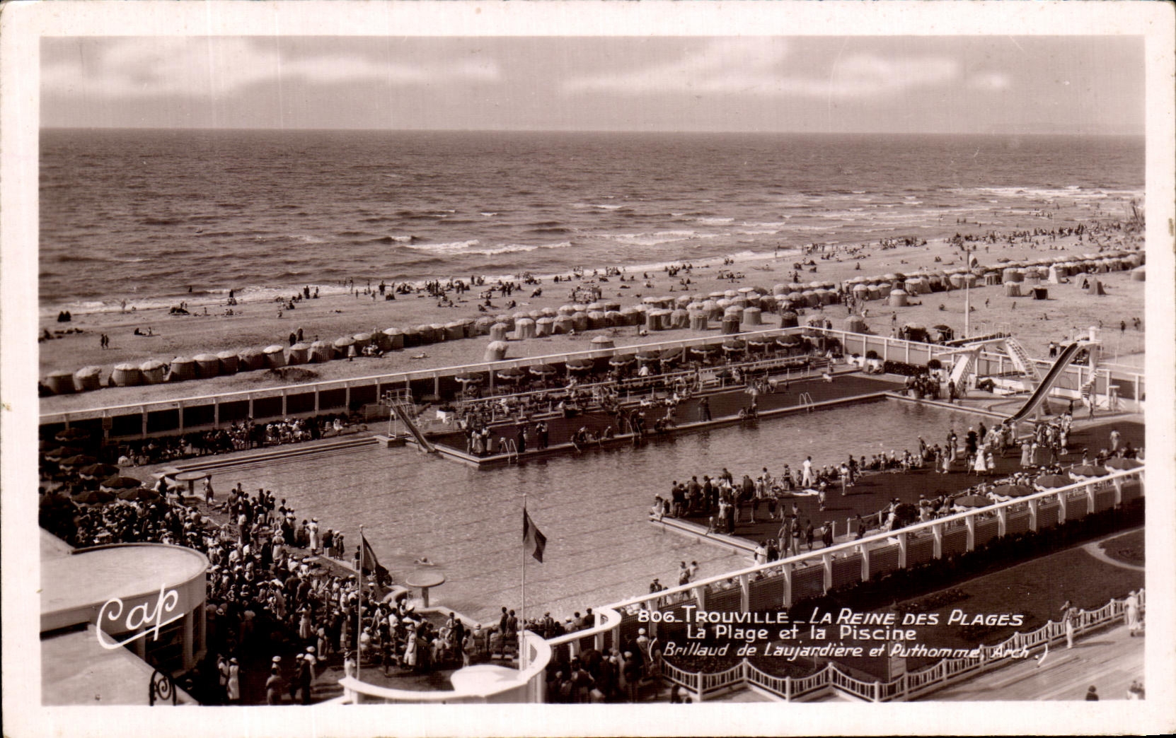 CPA Trouville La reine des plages La plage et la piscine 