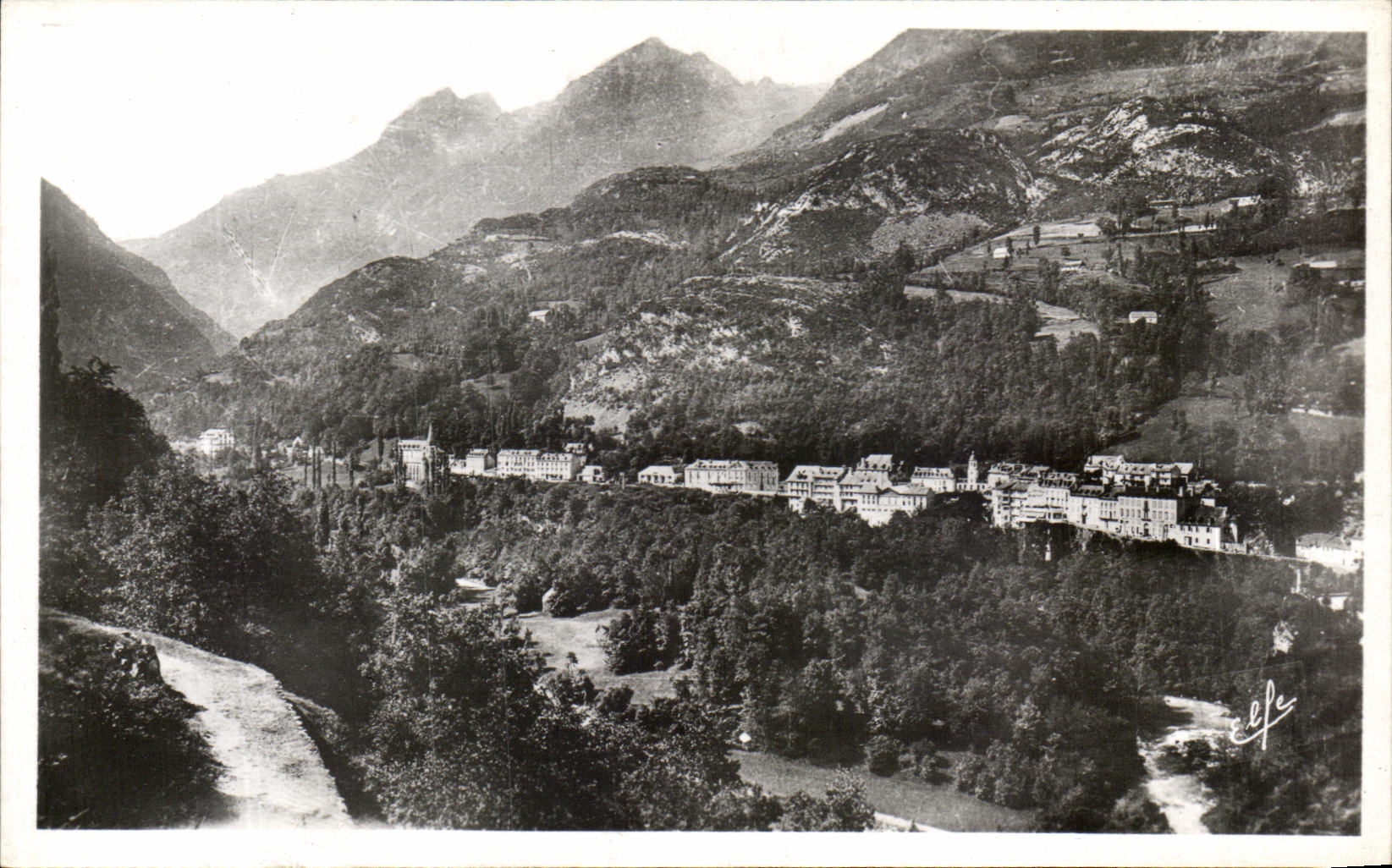 CPSM the Pyrenees St Saver View