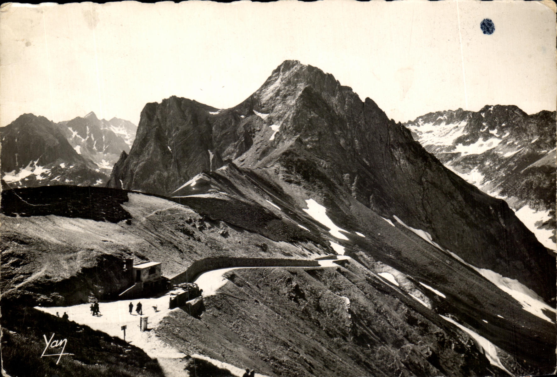 CPSM Col du Tourmalet et le Pic d Espade