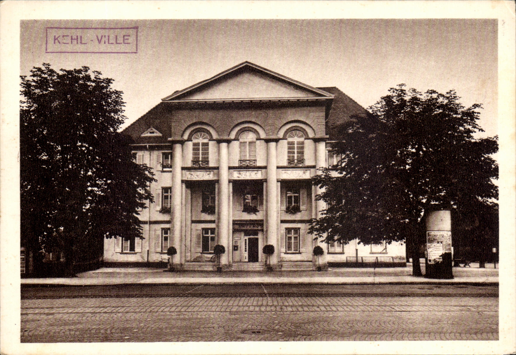 VINTAGE POSTCARD Kehl has the Rhine Town hall
