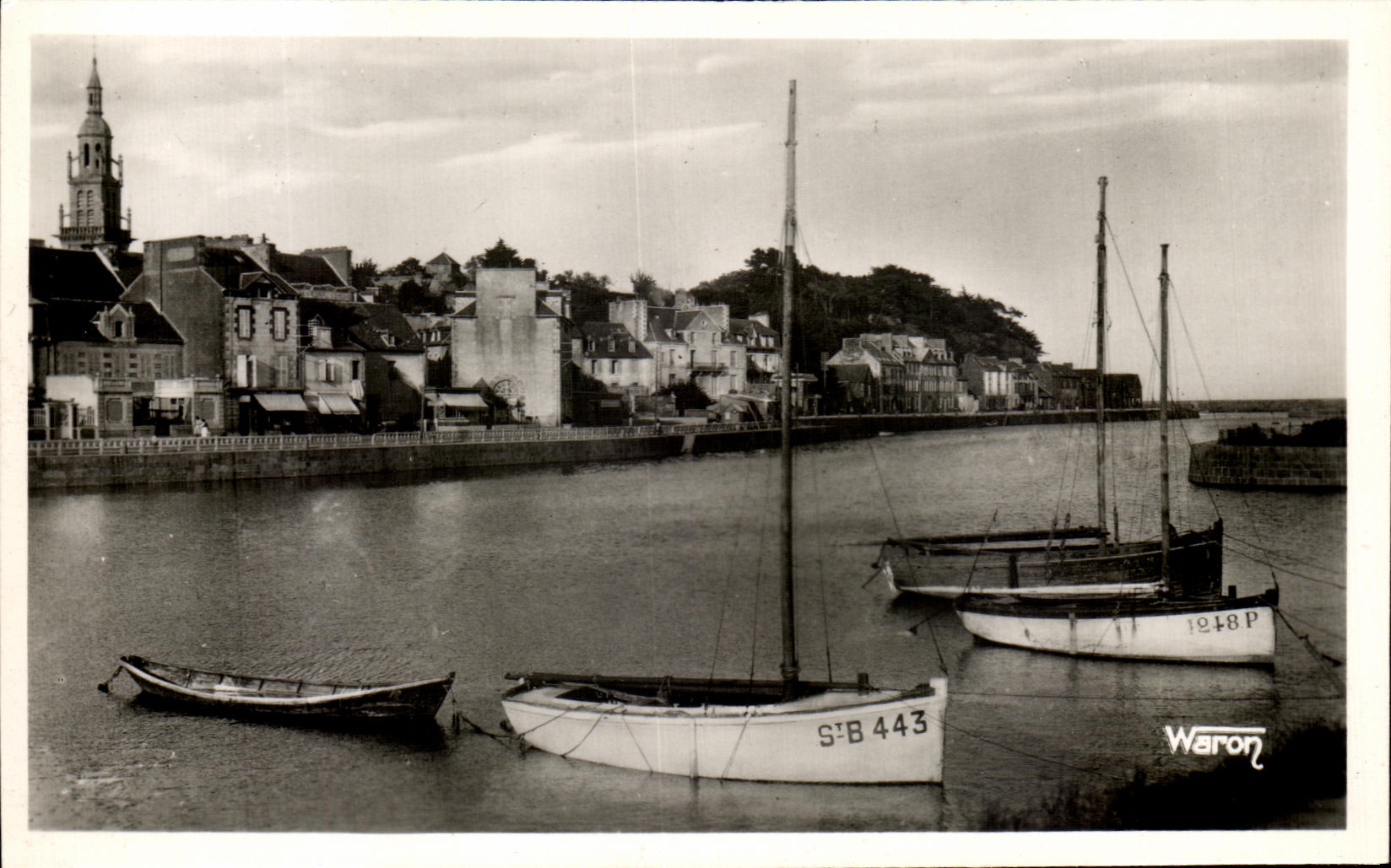 CPM Binic Ensemble Des Quais Bateaux