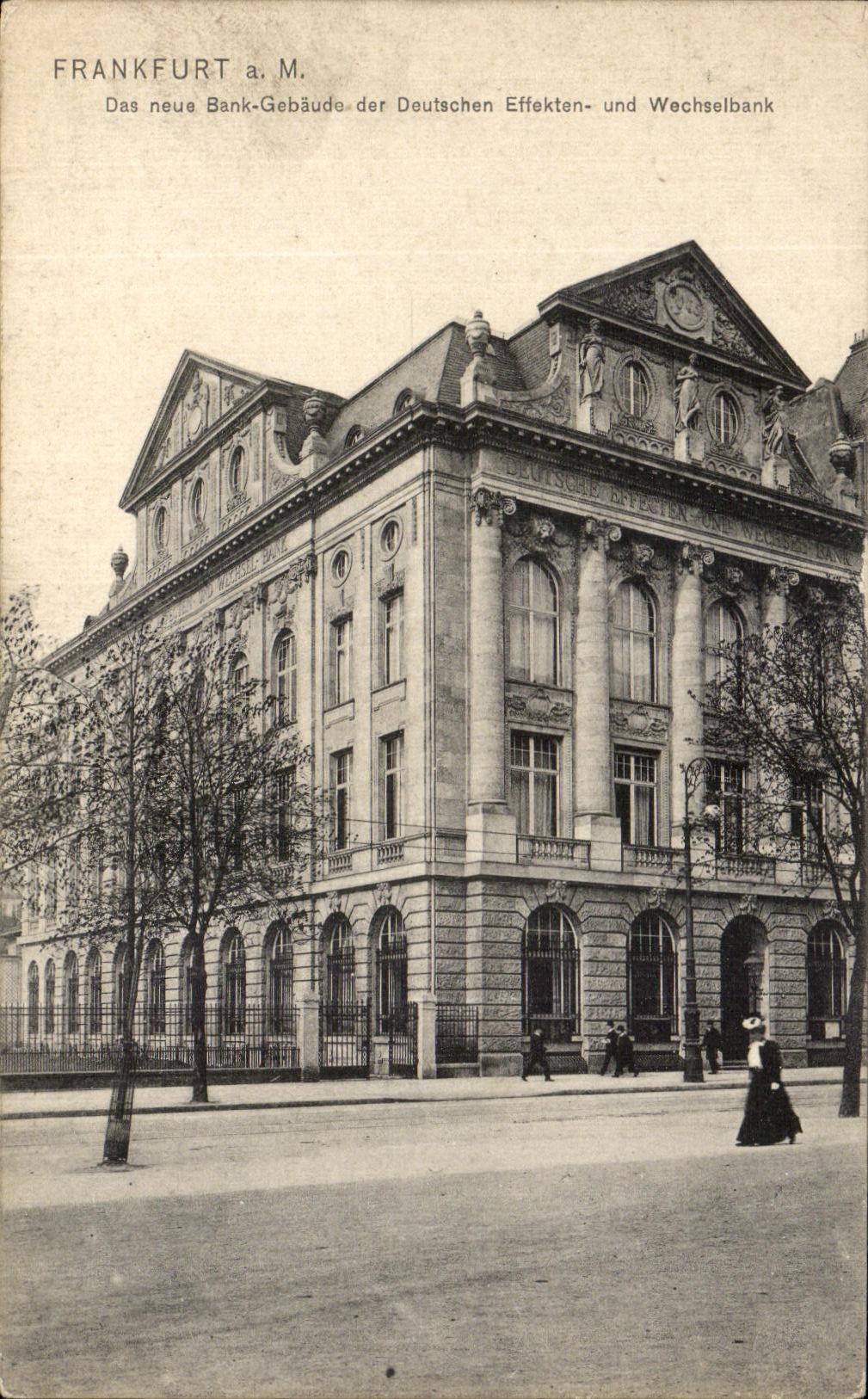 VINTAGE POSTCARD Franfurt HAS Mr  Das neue Bank Gebaude der Deutschen Effekten und Wechselbank