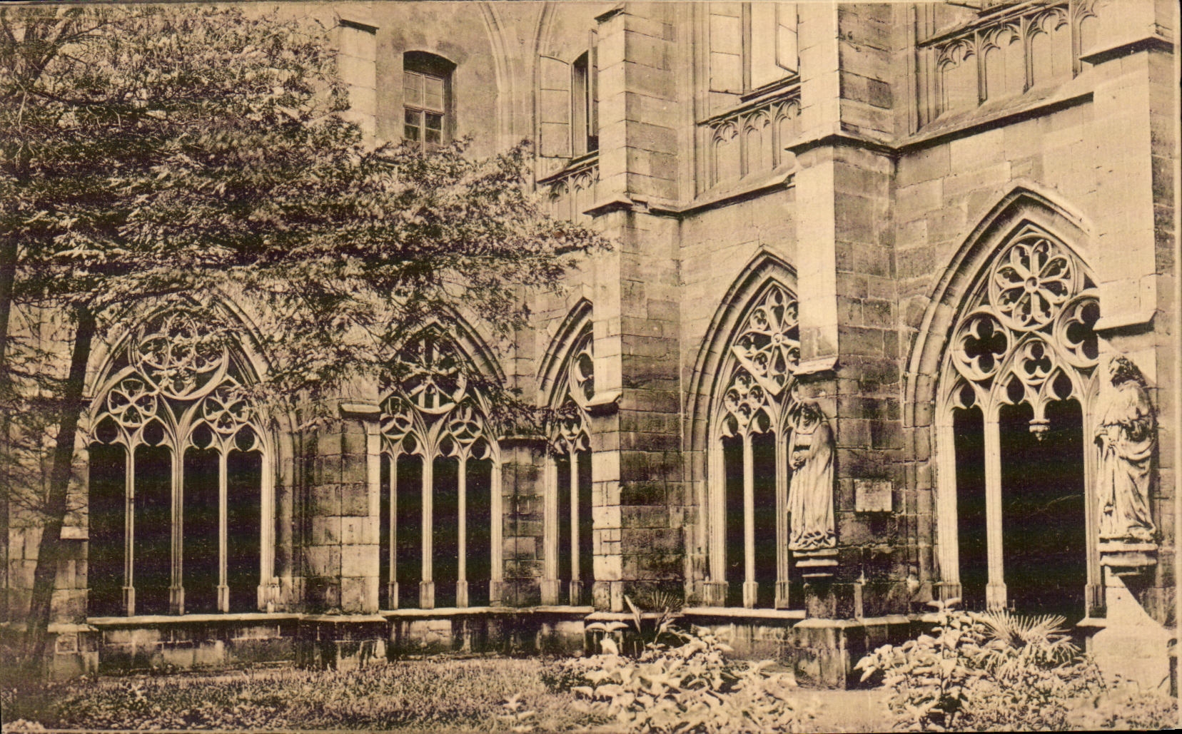 Los Dom Zu Maguncia Domgarten de Der de la POSTAL de la VENDIMIA pusieron Kreuzgang