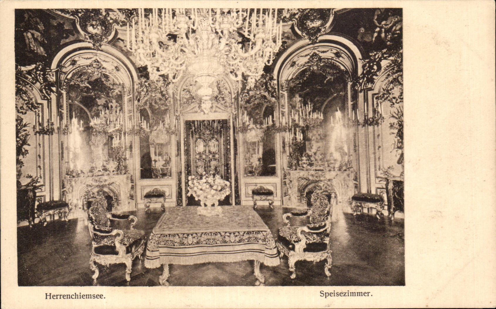 VINTAGE POSTCARD Herrenchiemse Speisezimmer