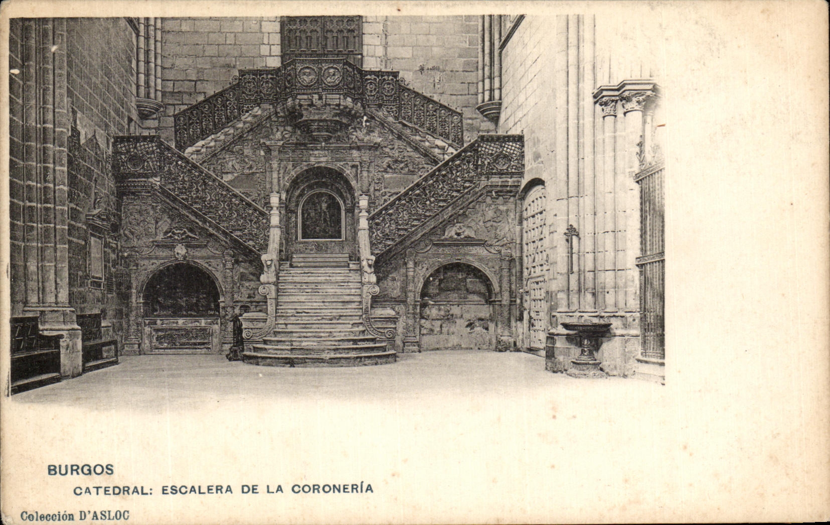 CPA Burgos Catedral Escalera de la Coroneria