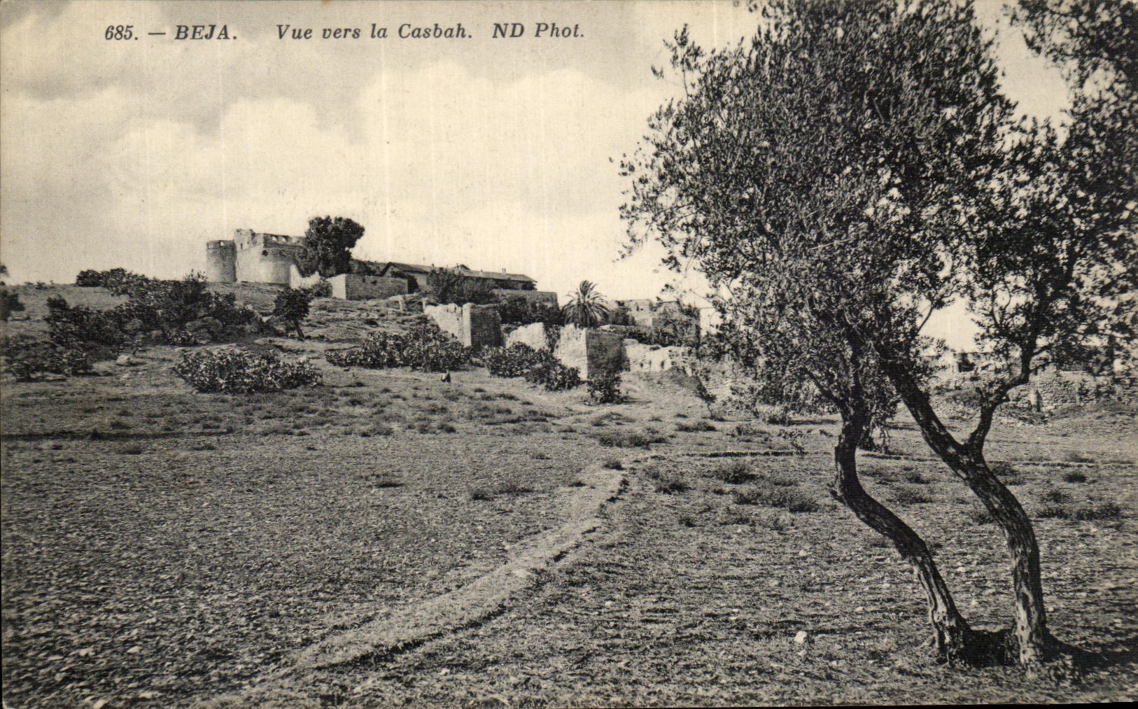 VINTAGE POSTCARD Beja Seen Towards the Tunisia Kasbah