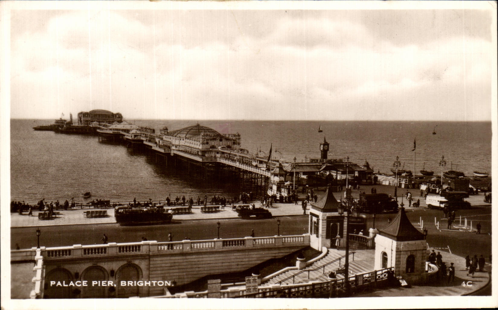 VINTAGE POSTCARD Palacg Pier Brighton