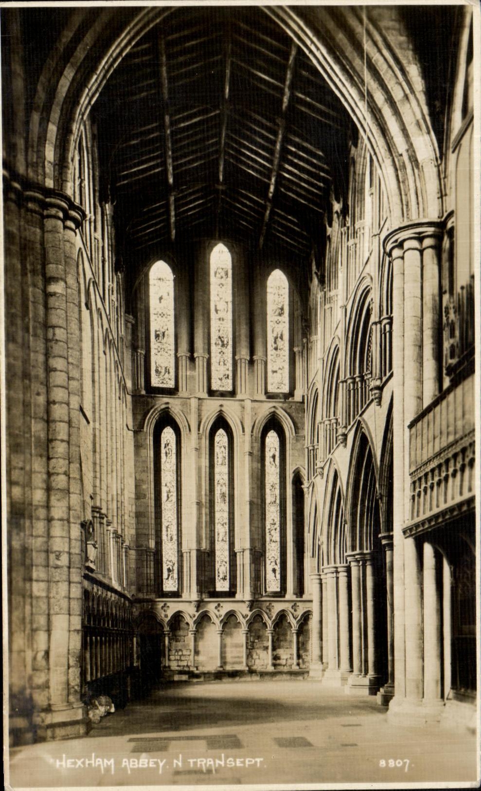 VINTAGE POSTCARD Hexham abbey and transept