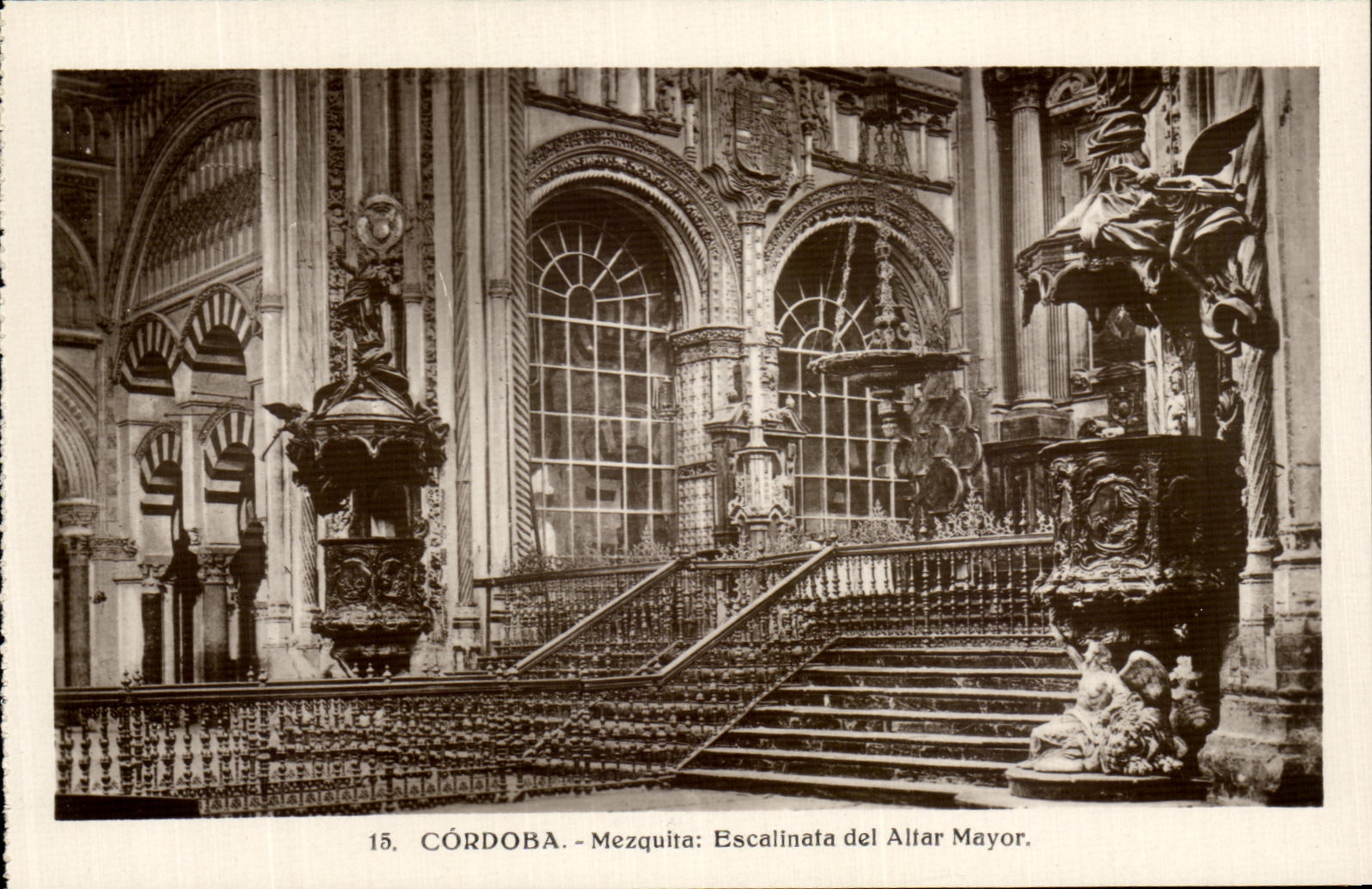 POSTAL Cordoba Mezquita Escalinata del Altar Mayor de la VENDIMIA