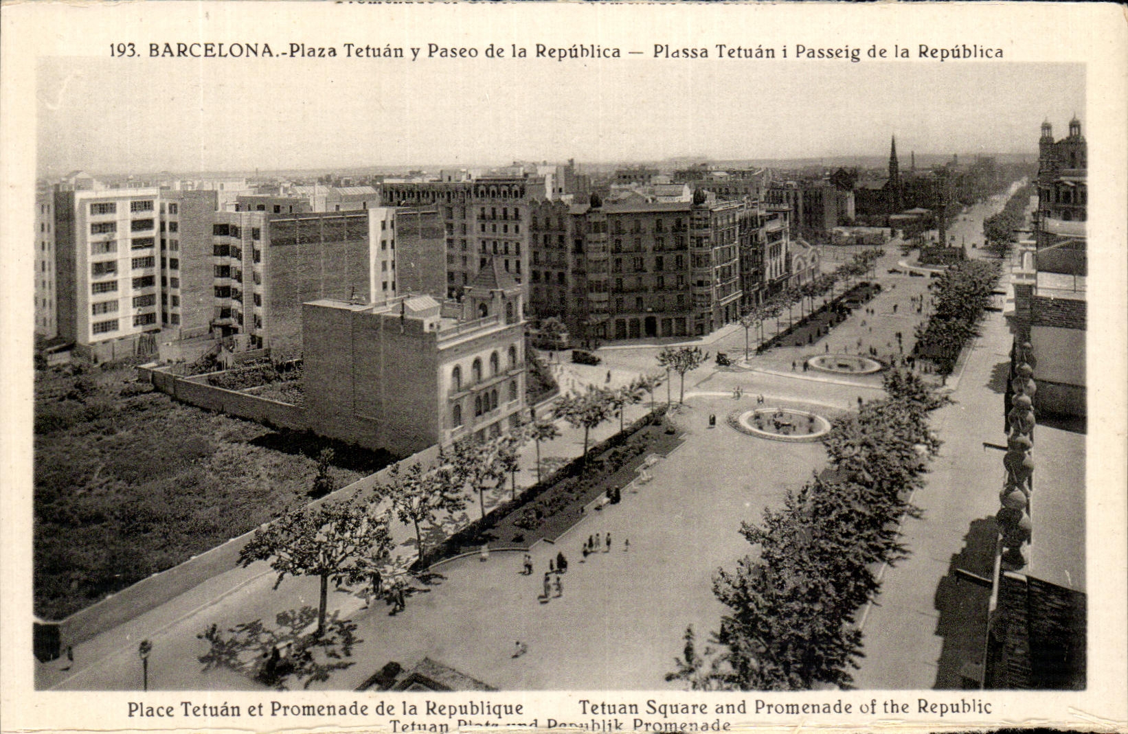 VINTAGE POSTCARD Barcelona Plaza Tetuan Paseo de Republica