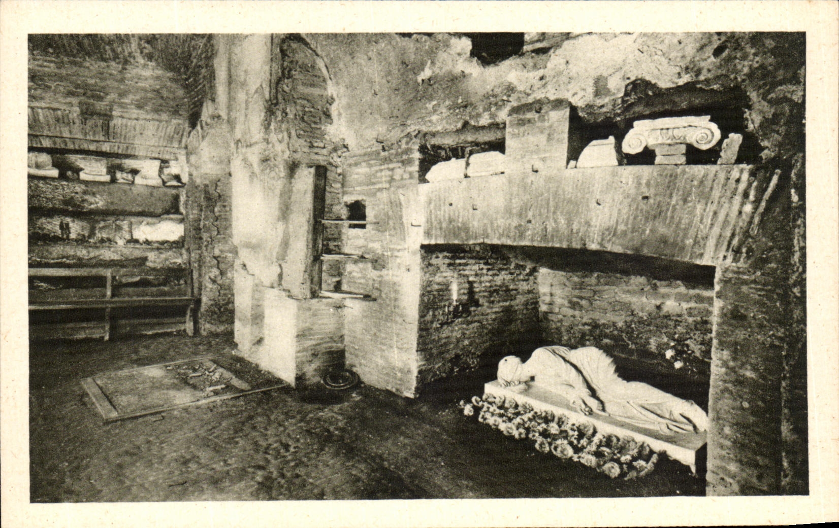 CPA Catacombe Di Callisto La cripta di S Cecilia