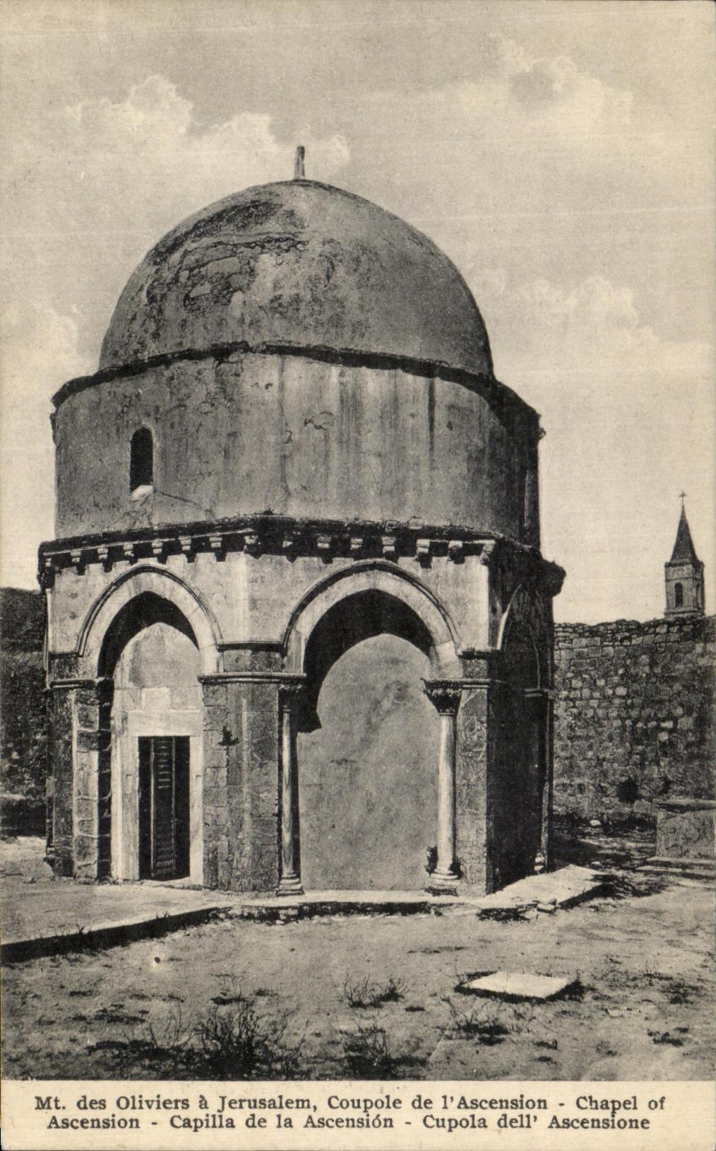 VINTAGE POSTCARD Jerusalem Cupola of I Climbing Chapel off Ascenion Capilla