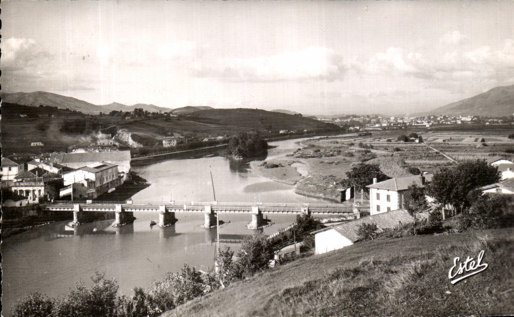 CPSM Behobie free Spanish Border Bidassoa