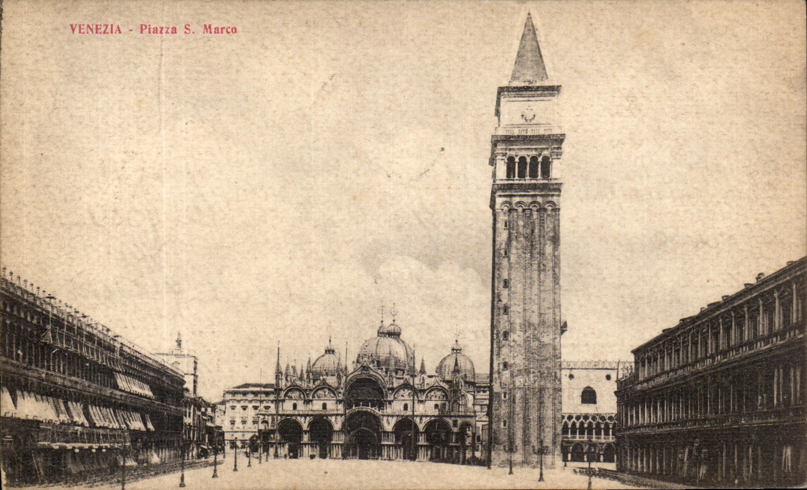 VINTAGE POSTCARD Venezia Plazza Marco