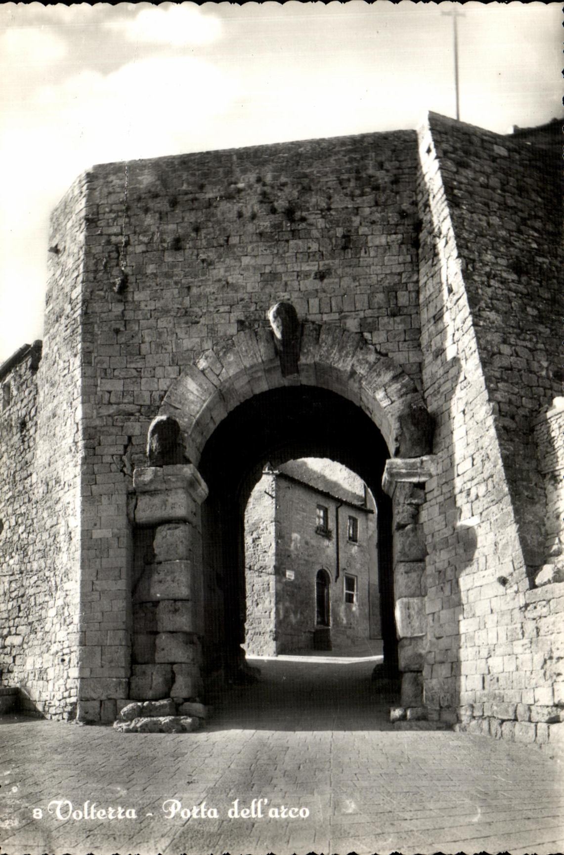 CPSM Volterra Porte dell arco