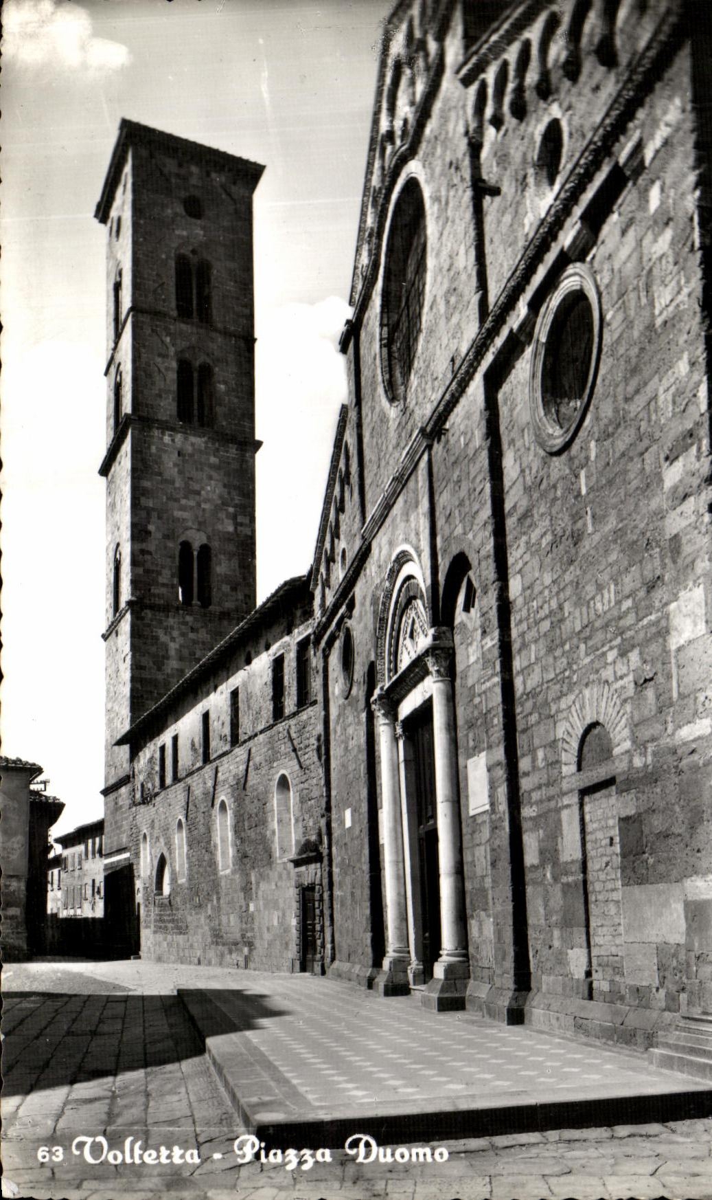 CPA Volterra Piazza Duomo