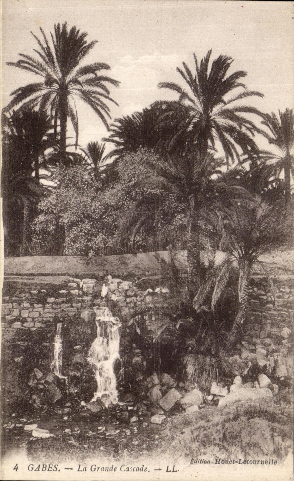 VINTAGE POSTCARD Gabes the Large Tunisia Cascade