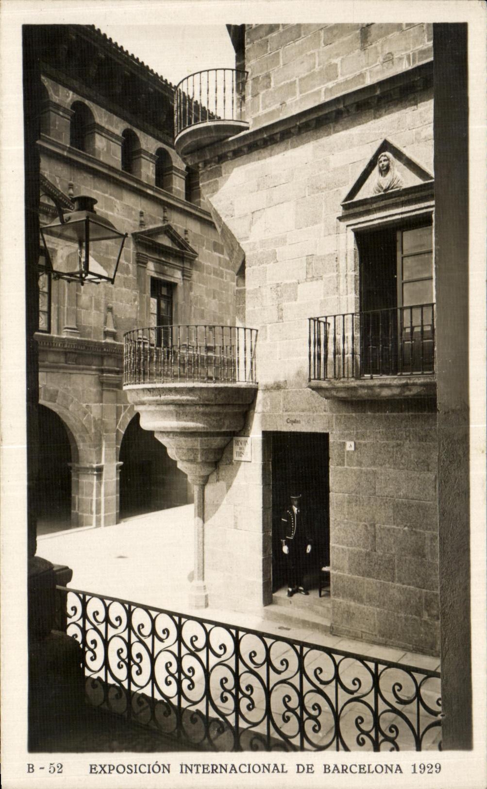 VINTAGE POSTCARD Expostion International of Barcelona 129 Put of Cambados