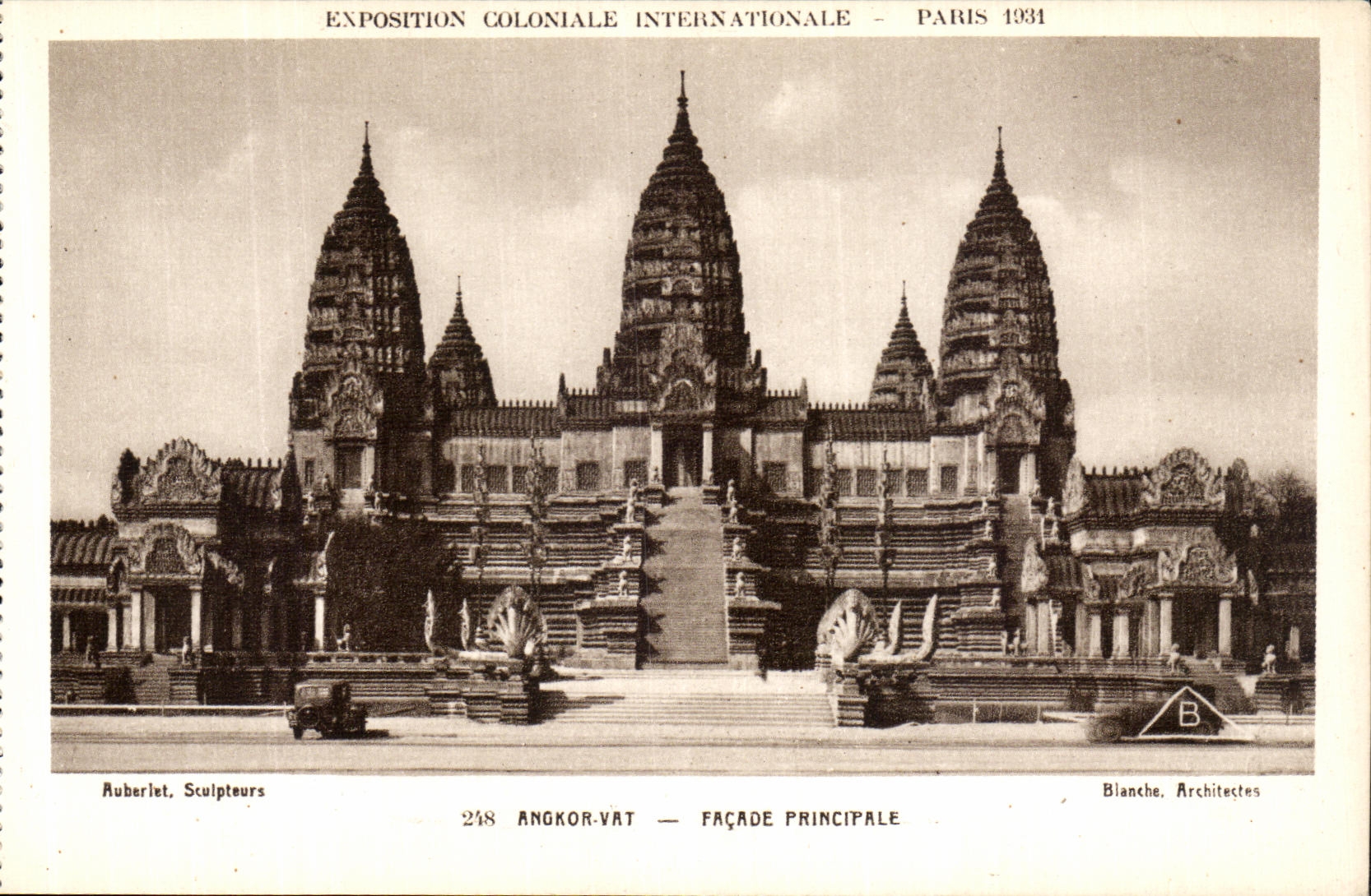 VINTAGE POSTCARD Paris Fair colonial international Paris 1931 Temple D Angkor Vat Principal Frontage