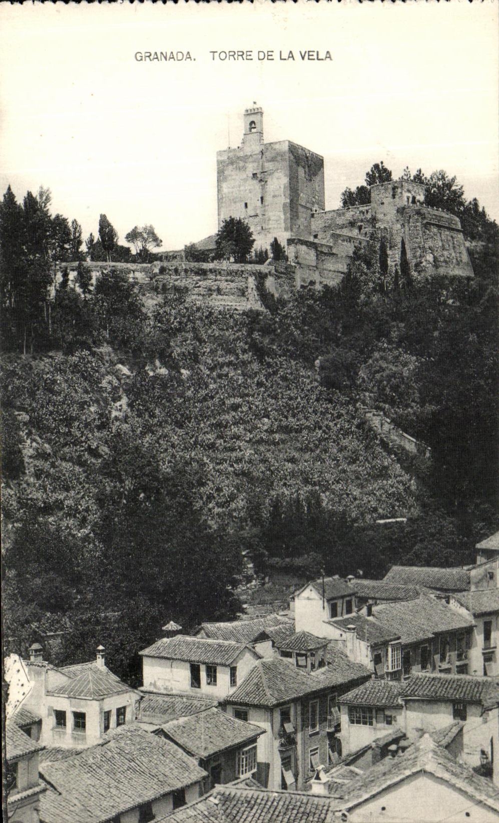 VINTAGE POSTCARD Granada Torre Of Calved