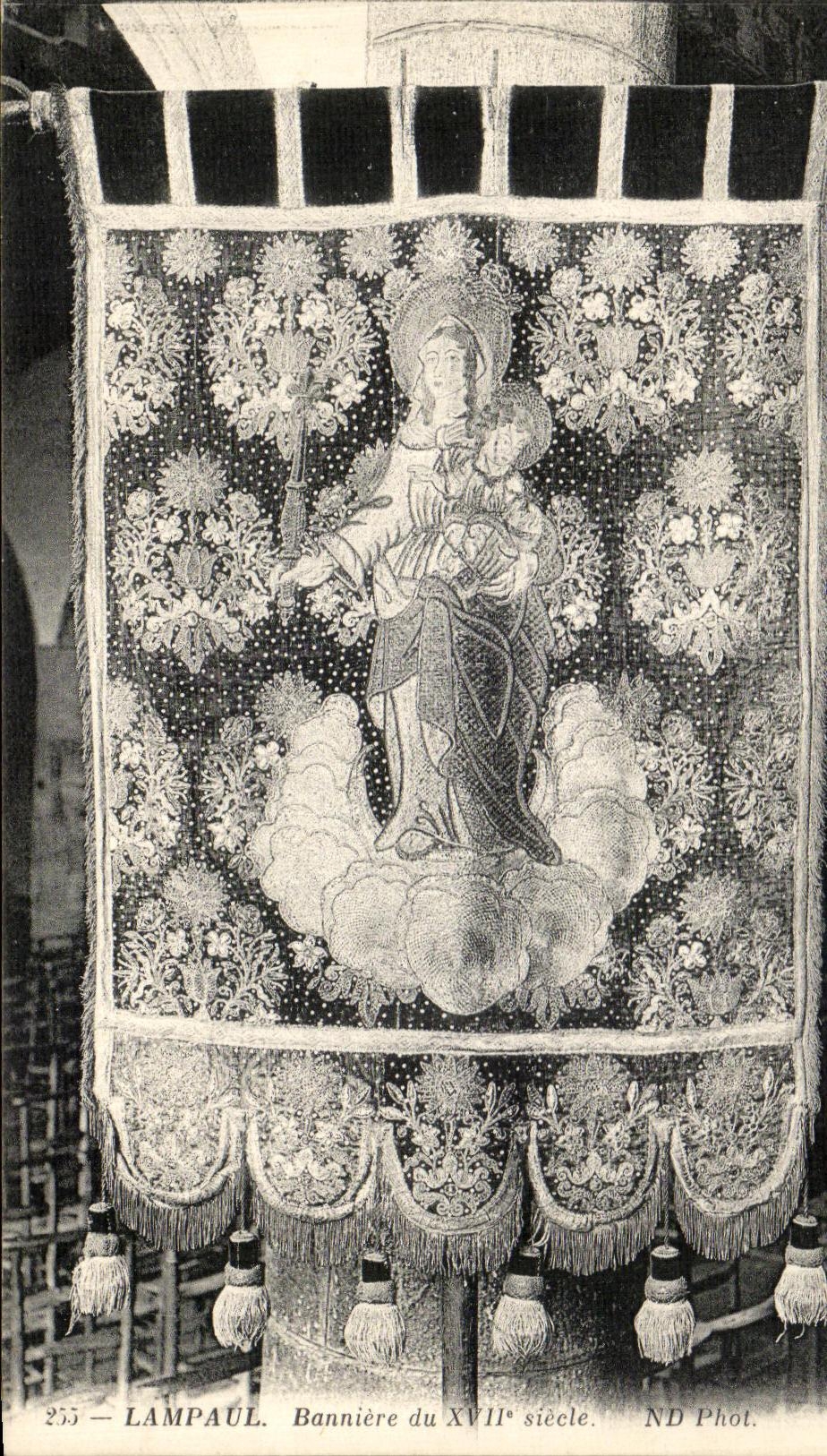 VINTAGE POSTCARD Lampaul Banner of the 17th Century