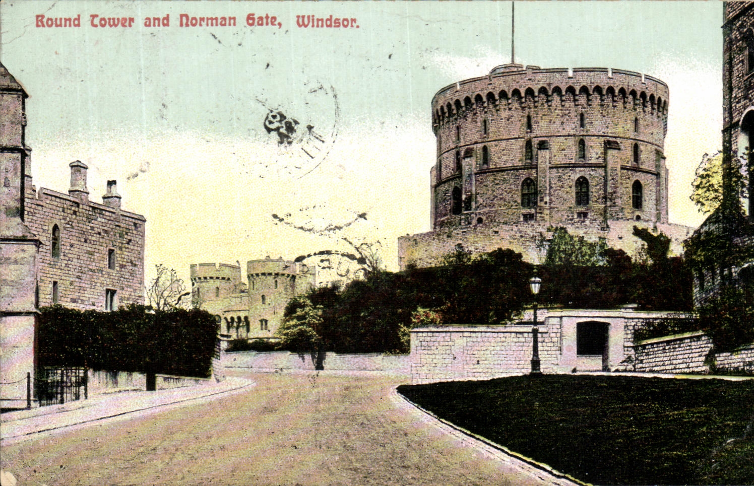 Escombros redondos Windsor de la torre y del normando de la POSTAL de la VENDIMIA