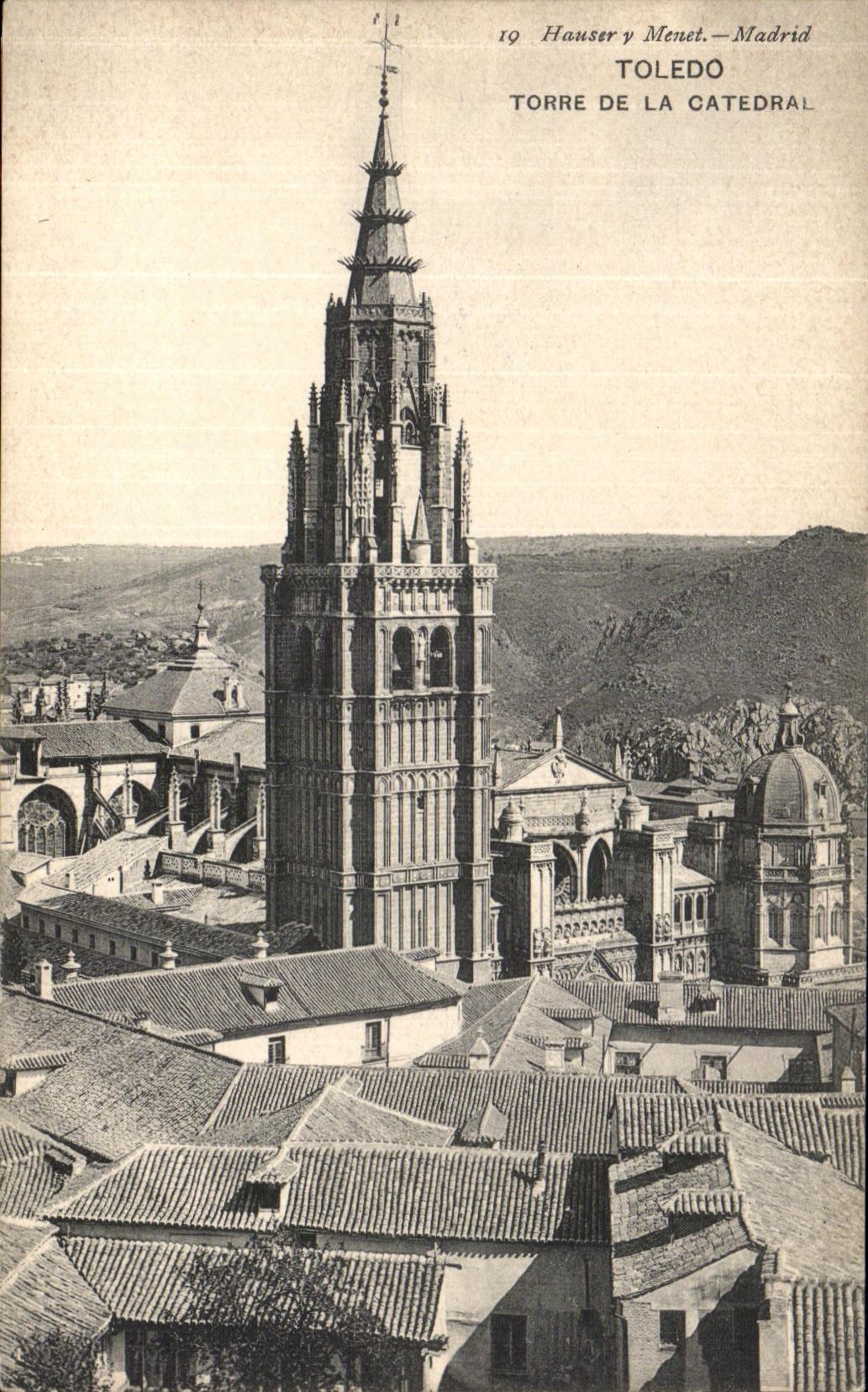 VINTAGE POSTCARD Toledo Torre Of Catedrale