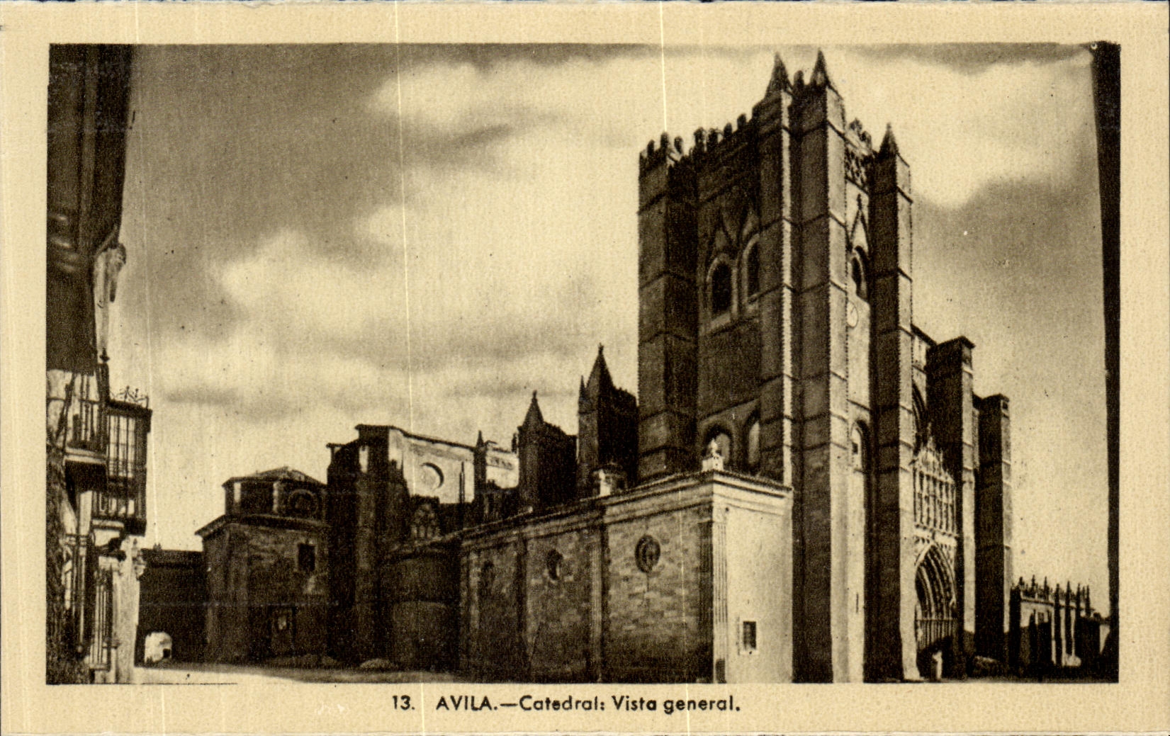 VINTAGE POSTCARD Avila Catedral Vista general