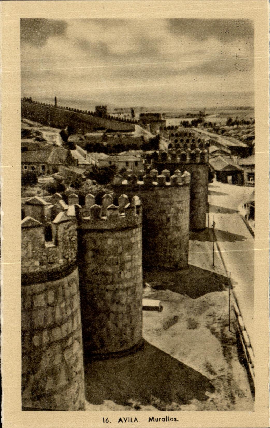 VINTAGE POSTCARD Avila Murallas