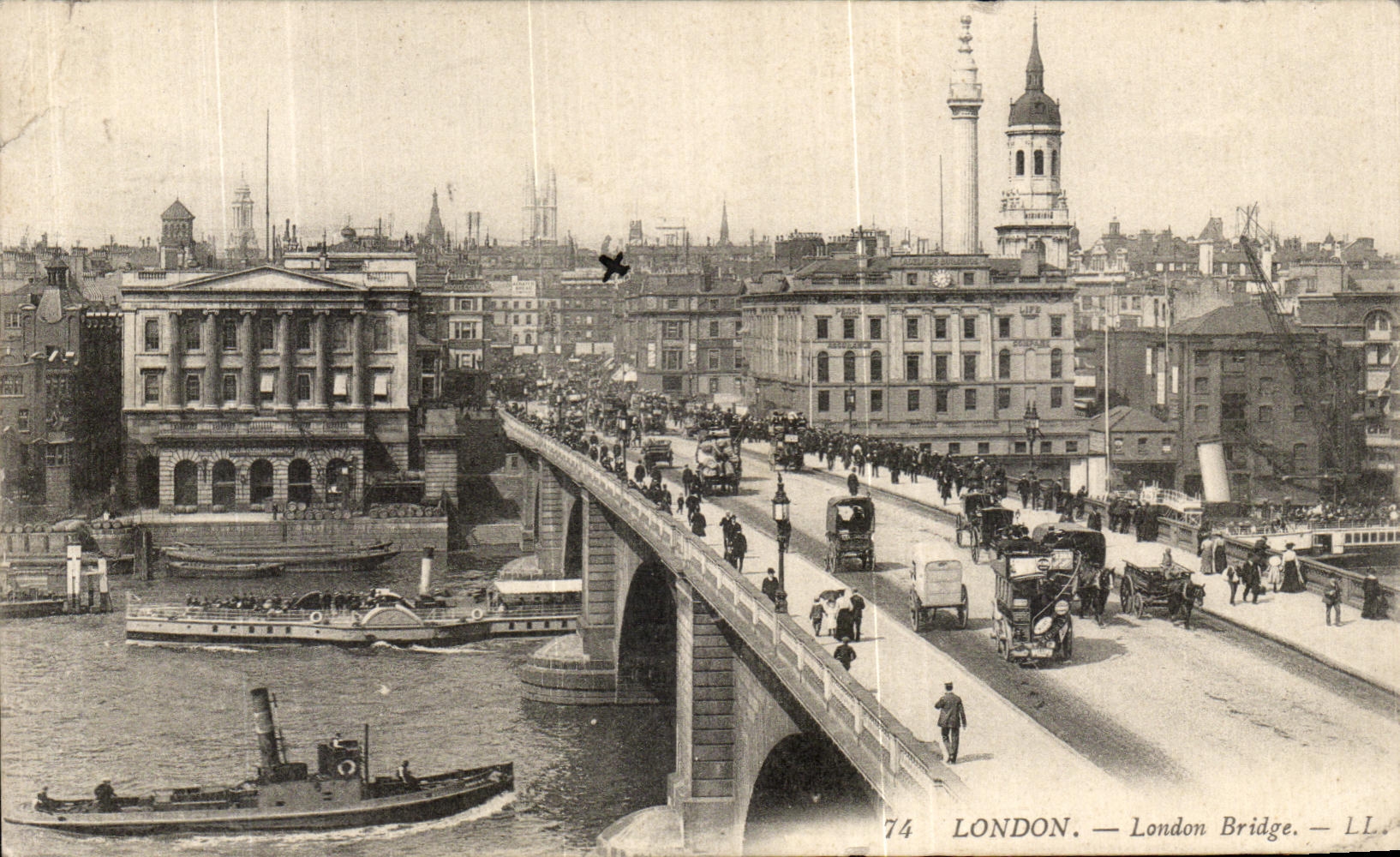 VINTAGE POSTCARD London London Bridge Boat