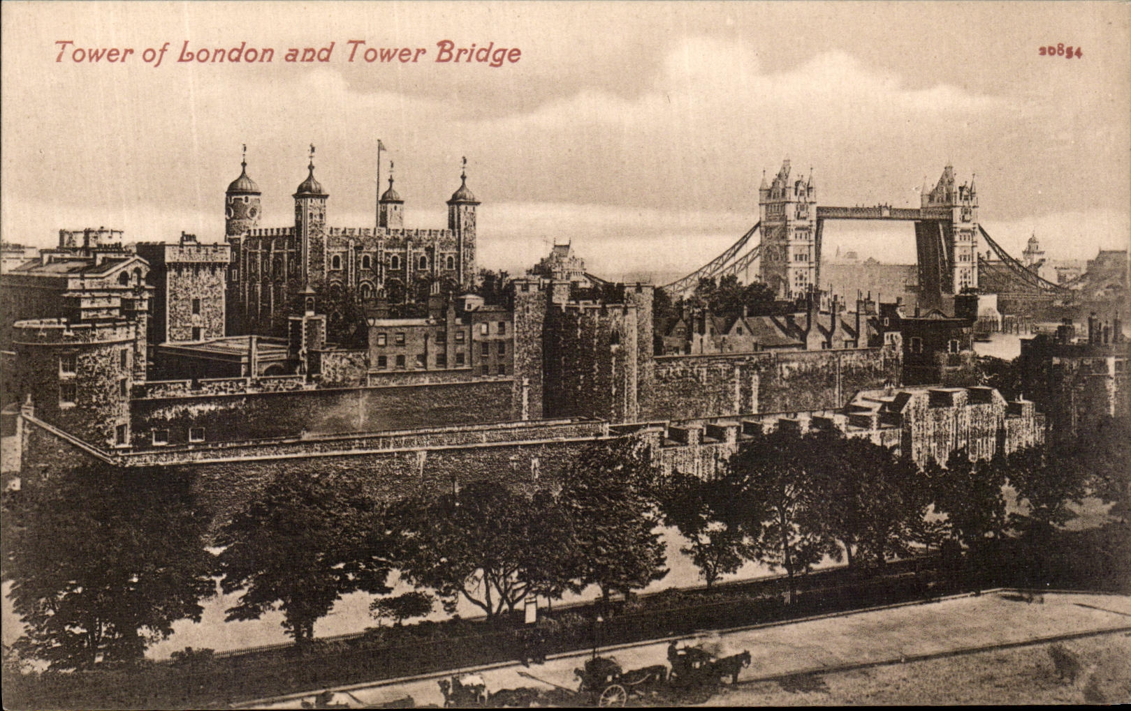 VINTAGE POSTCARD Tower off London and Tower Bridge
