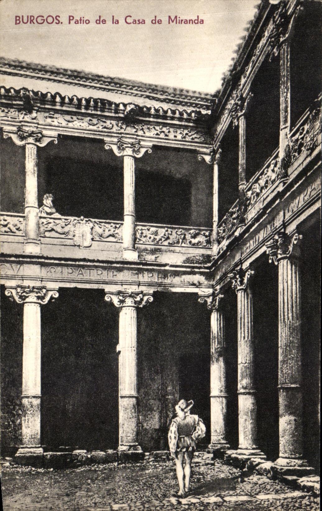 VINTAGE POSTCARD Burgos Patio of the Box of Mirande