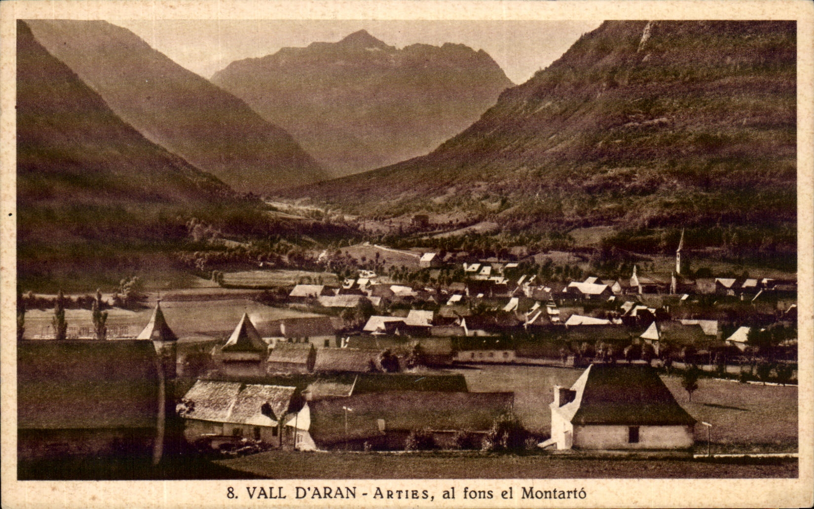 VINTAGE POSTCARD Valley D Aran Arties Al Fons el Montarrto