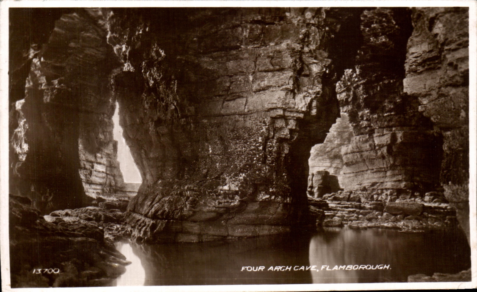 VINTAGE POSTCARD Four Arch Undermines Flamborough